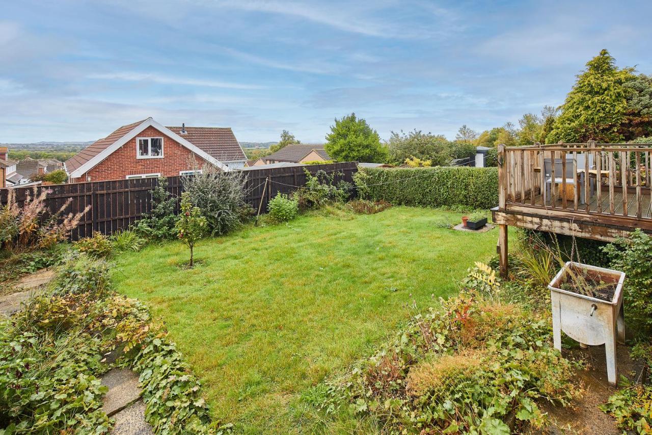 Host & Stay - Coach Cottage Brotton Esterno foto